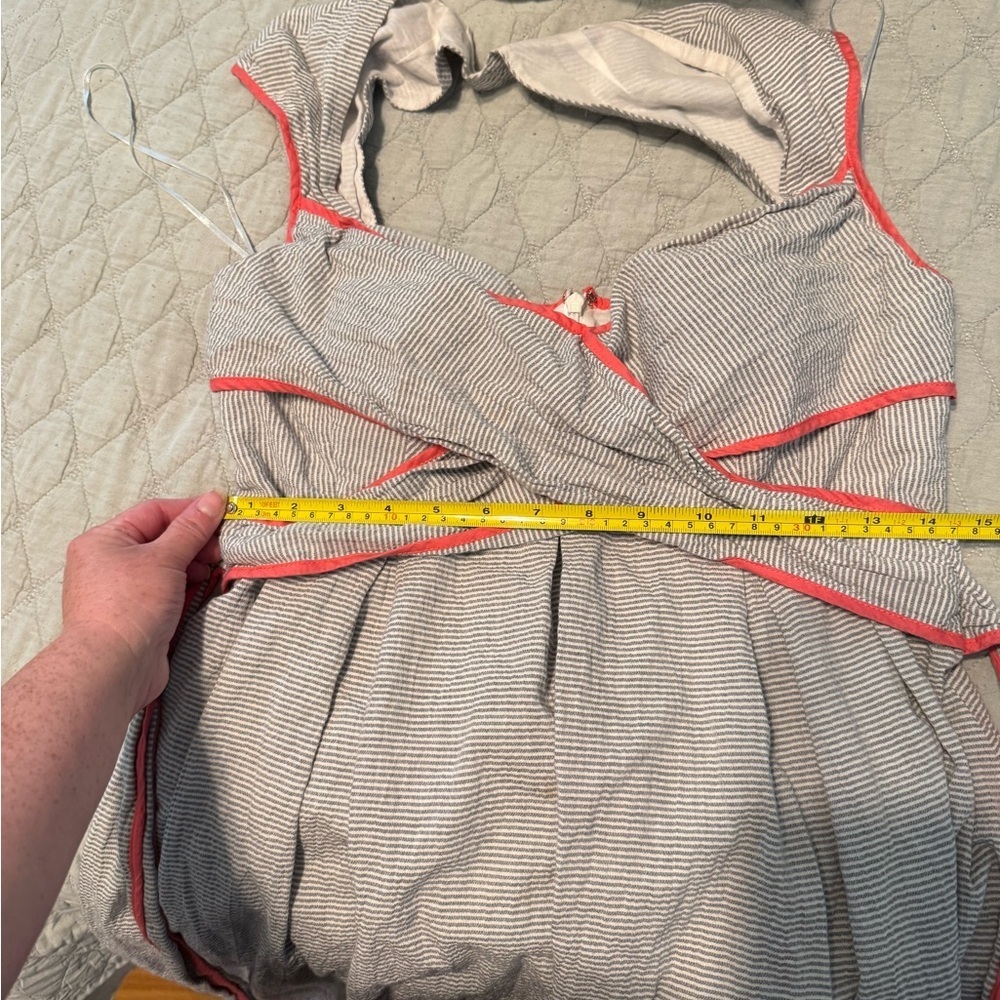 Jessica Simpson 2010s dress Size 10 - Picture 11 of 11